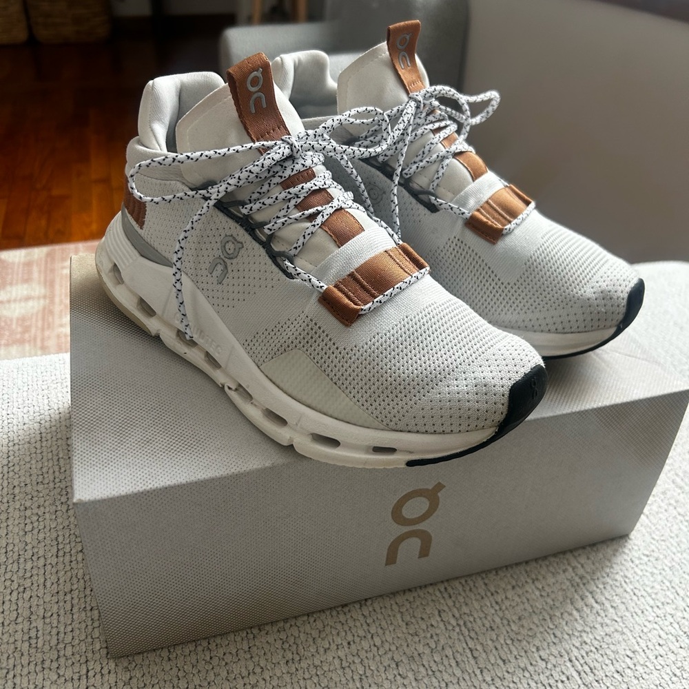 On Running Cloudnova Women’s Sneakers - Cream and Tan